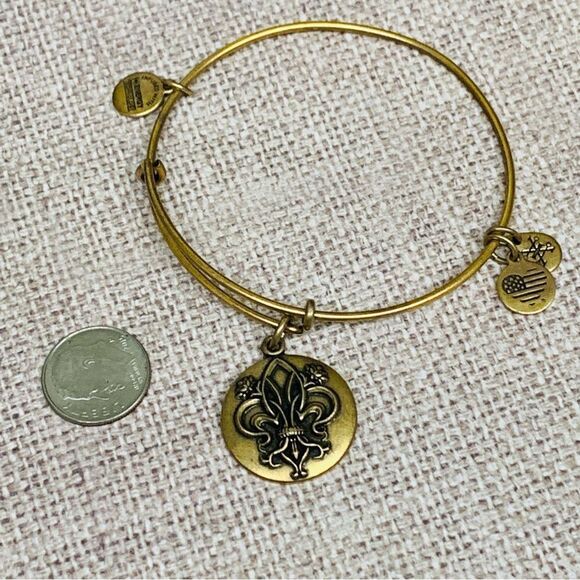 Alex and Ani Fleur De Lis Gold Bracelet - Picture 1 of 2